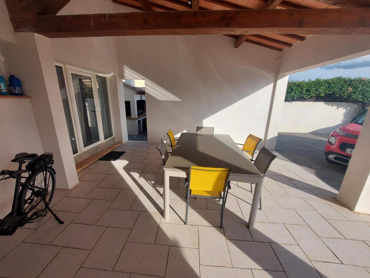 Studio Neuf Avec Acces Piscine Valergues Exterior foto