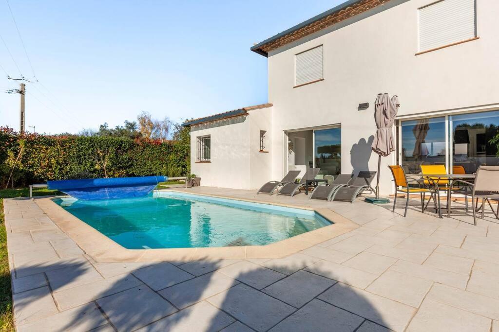 Studio Neuf Avec Acces Piscine Valergues Exterior foto